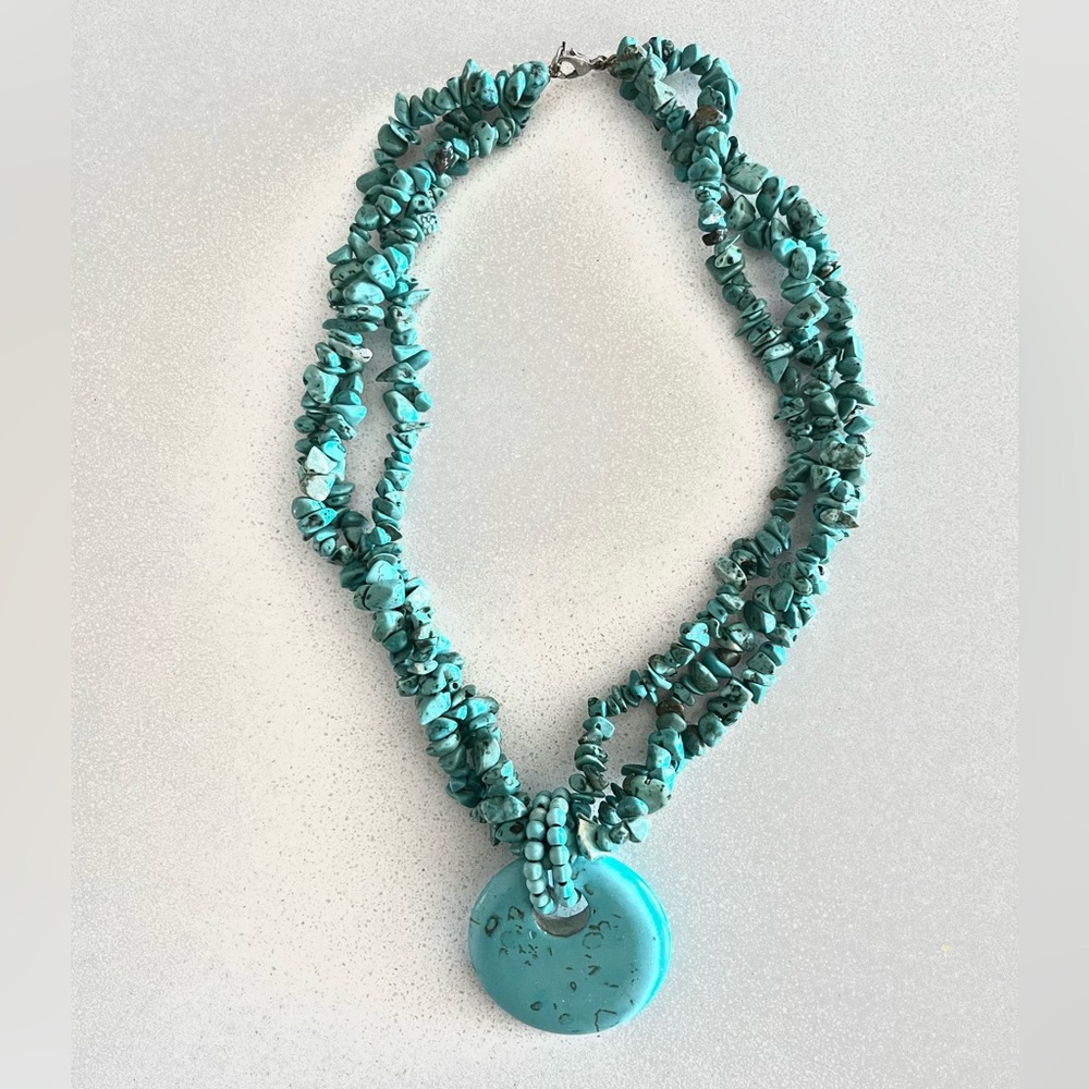 Turquoise Beaded Necklace